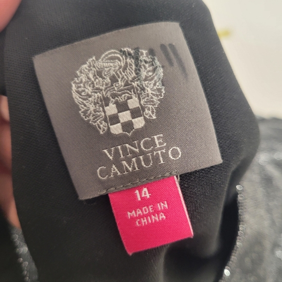 Vince Camuto Elegant Silver Long-Sleeve Dress - Picture 13 of 16